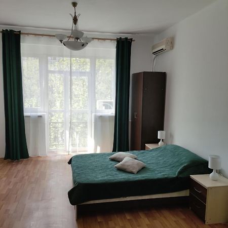 Christie'S 3 Central Apartment To Bucarest Exterior photo